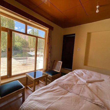 Hinjuma Guest House レー エクステリア 写真