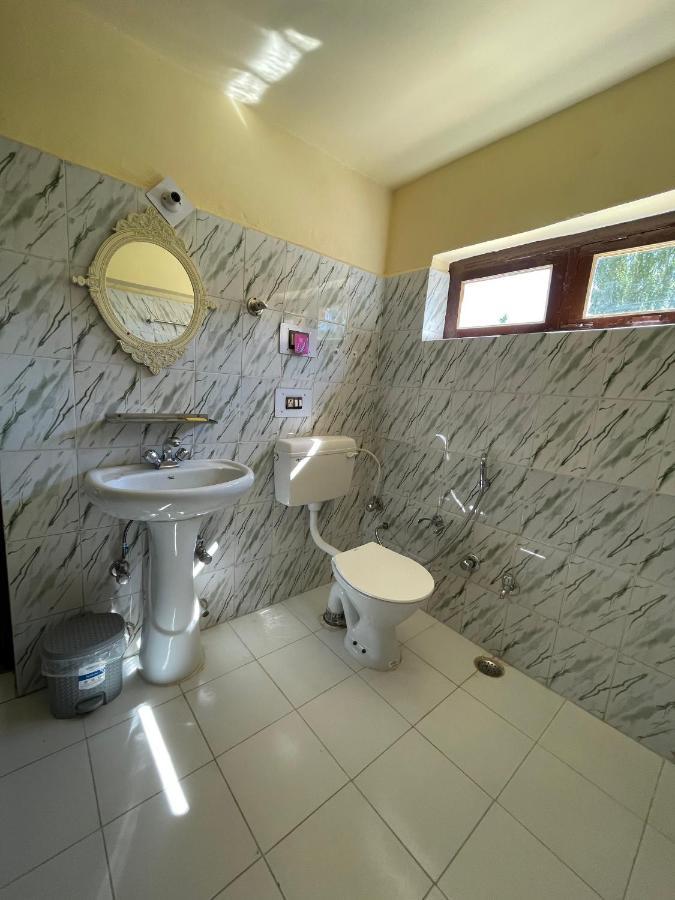 Hinjuma Guest House レー エクステリア 写真